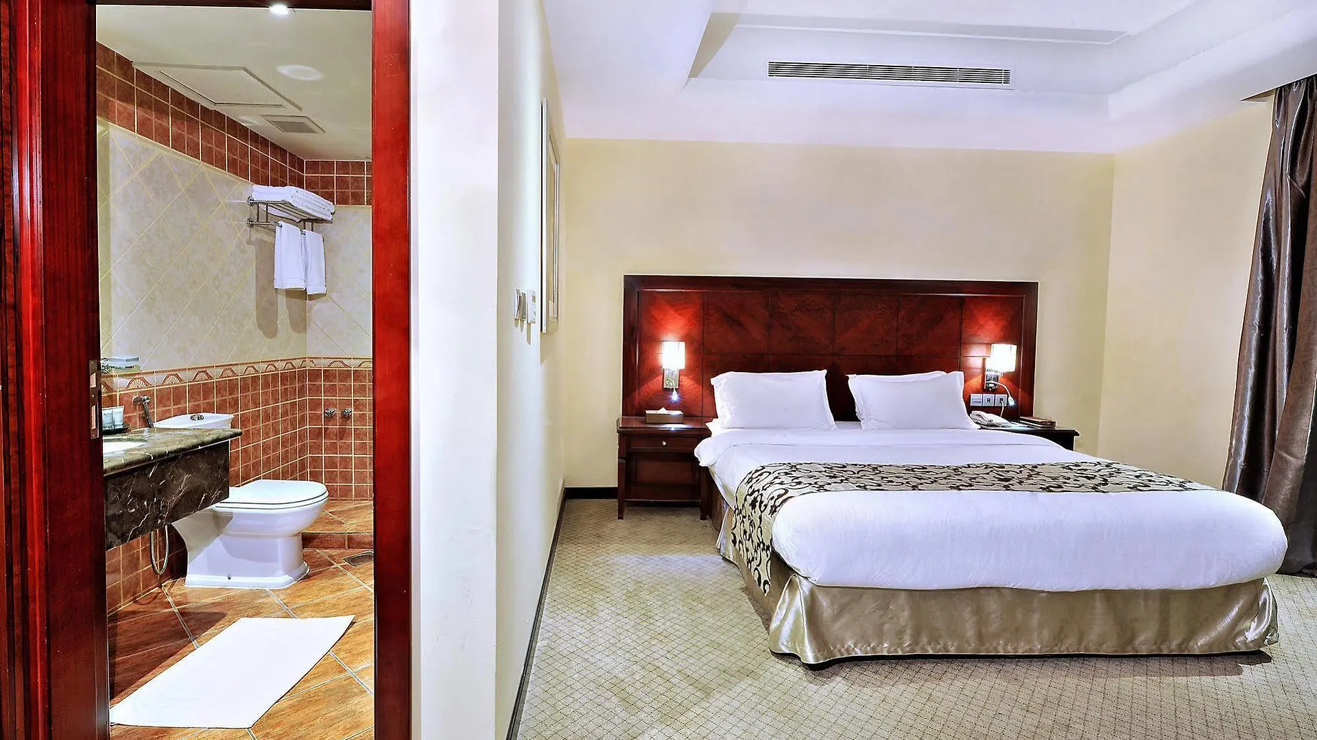 Auris Al Fanar Hotel - Alshatiea Jeddah